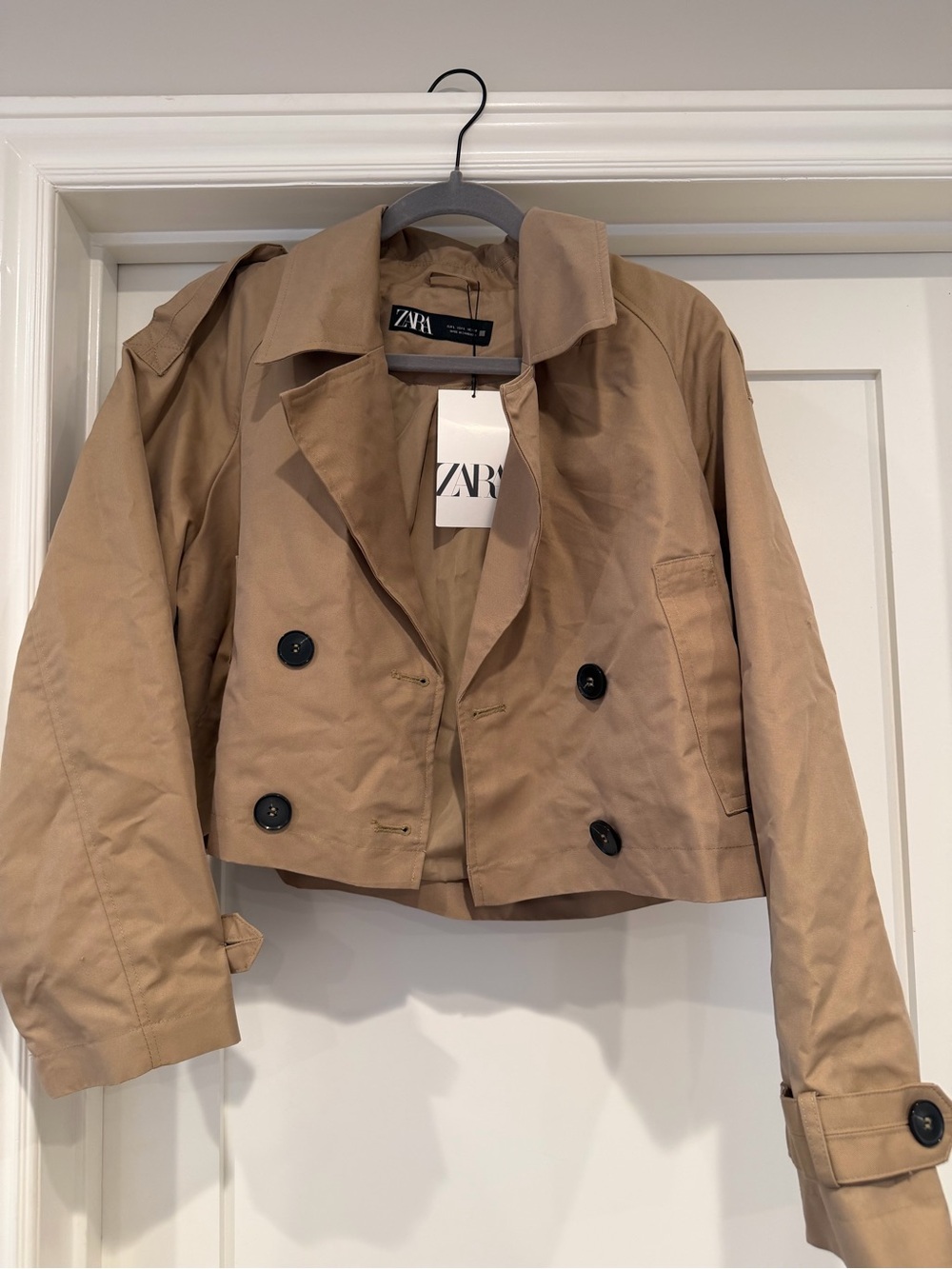 ZARA Cropped Double-Breasted Trench Jacket in Beige